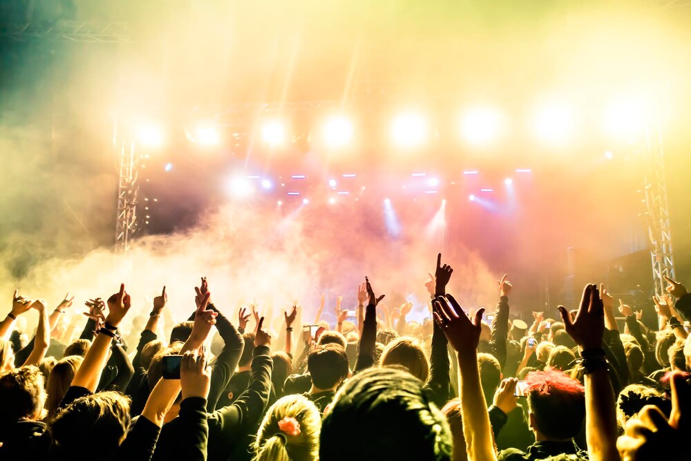Łódź tętni życiem: Light Move Festival, Parada Wolności i Runmageddon czekają!